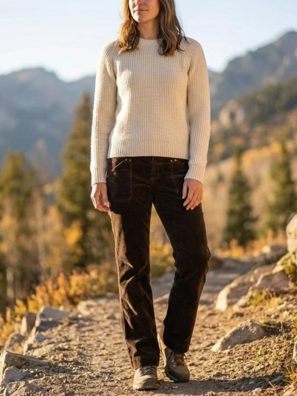 KUHL Mountain Hiking Corduroy Straight Leg Pants in Brown 6R